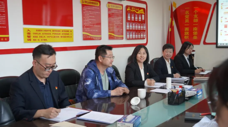 汽貿(mào)公司黨支部堅(jiān)持開門教育走好黨的群眾路線