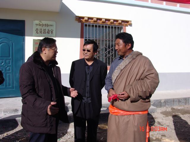 青海物產(chǎn)集團(tuán)&ldquo;百企聯(lián)百村&rdquo;捐建項(xiàng)目圓滿完成并順利交接